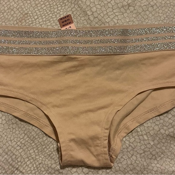 NWT - Lot of 9 various styles, Victorias Secret underwear, never worn - Picture 9 of 9